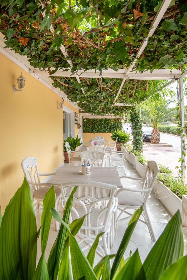 Alper Apartments Mallorca Пальма Нова Экстерьер фото