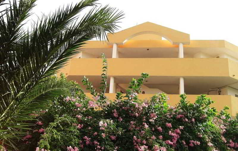 Alper Apartments Mallorca Пальма Нова Экстерьер фото